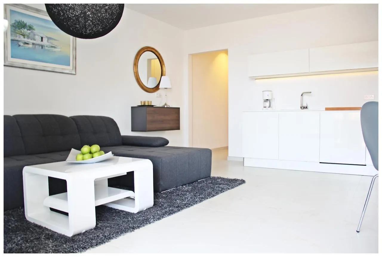 Lado Apartment Trogir