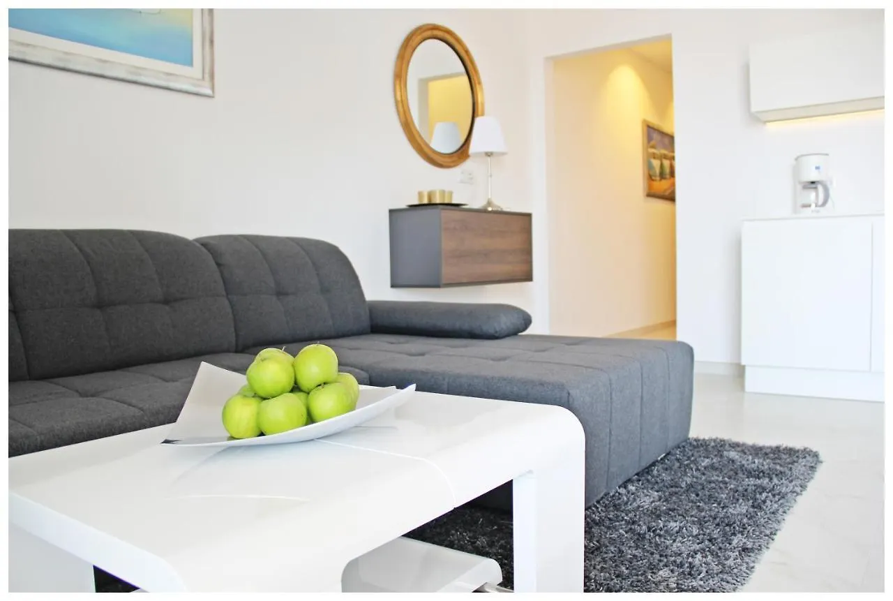 Lado Apartment Trogir