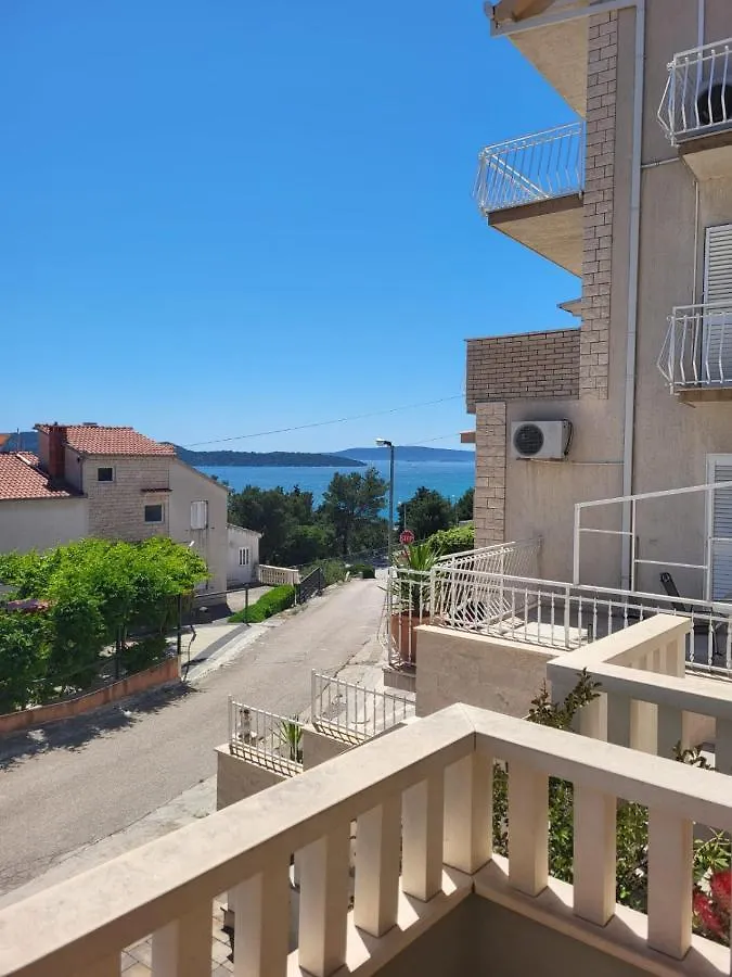 Lado Apartment Trogir Croatia
