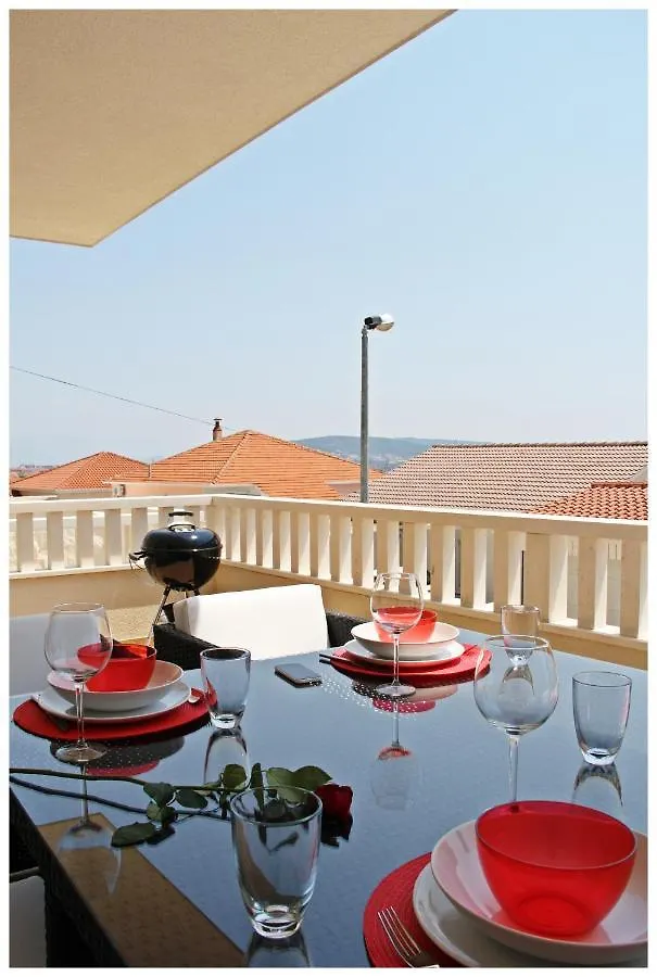 Lado Apartment Trogir