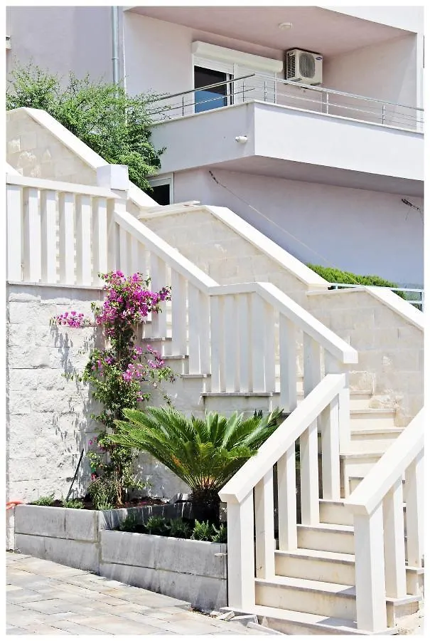 Lado Apartment Trogir