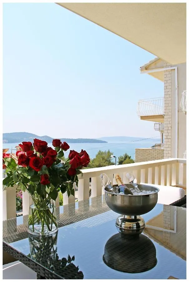 Lado Apartment Trogir 0*,  Croatia